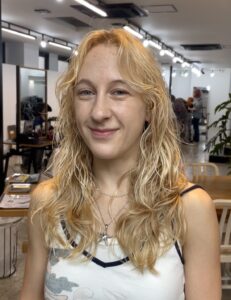 Soft, weightless 'Cloud Curls' styled both wet and dry at Assort Osaka